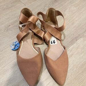 Gianni Bini Nude Ballet Flats w/ Ankle Wrap Straps | NWT | Size 6.5